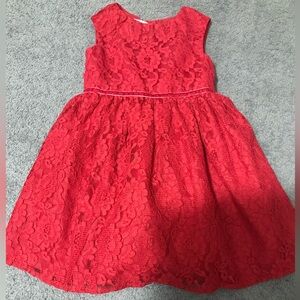 Beautiful girl's dress for any occasion.